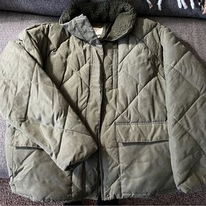 Women’s Universal Threads Green Quilted Jacket